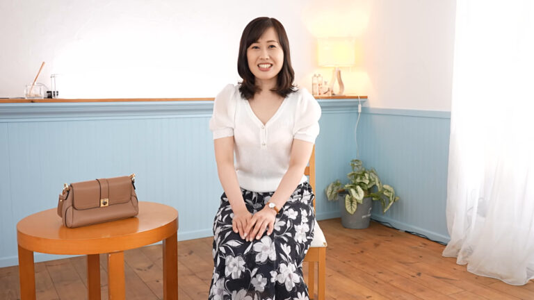 宮本範子 40歳 (初脱ぎ・デビュー作/専業主婦/川崎市在住)